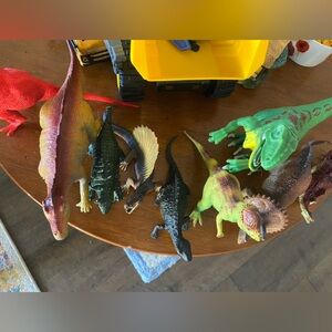 Bundle, Nine (9) Dinosaurs Plastic Figures